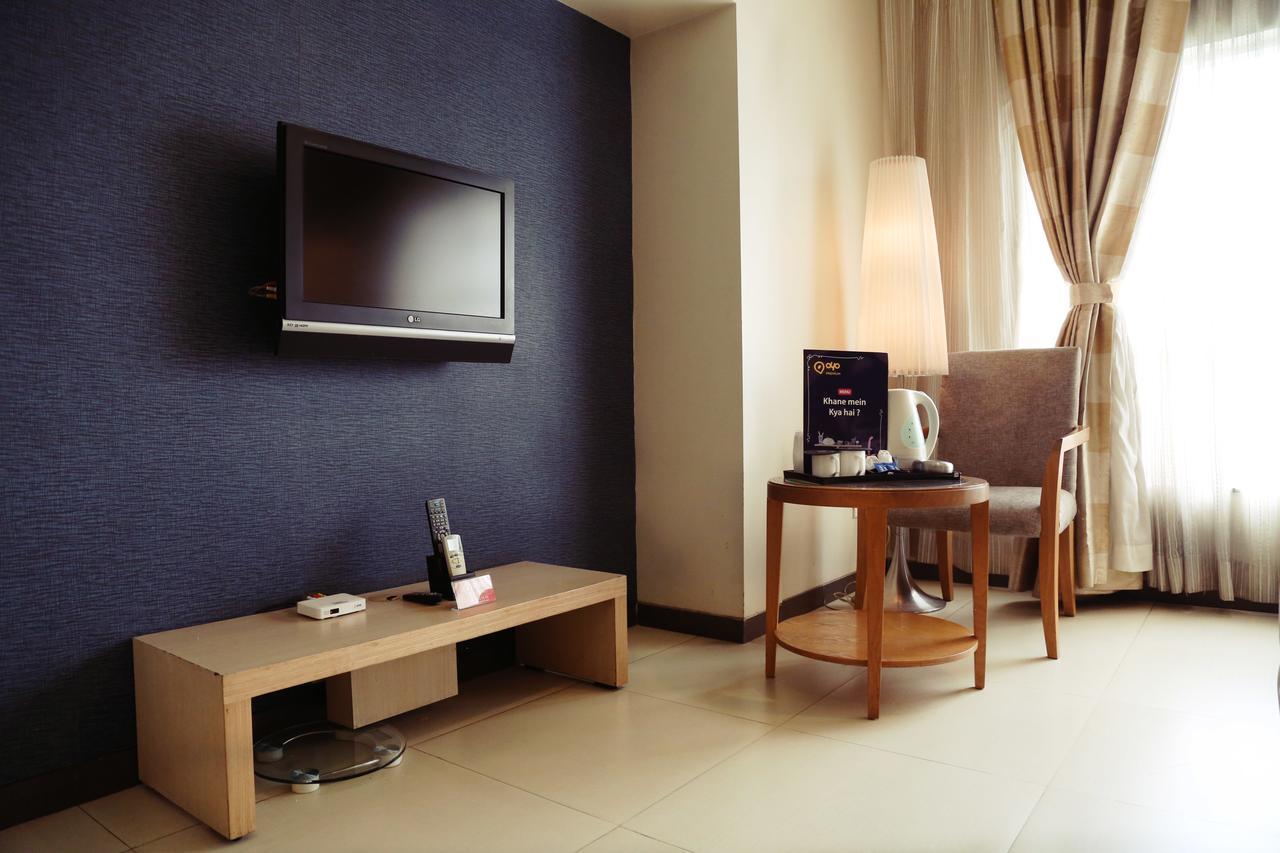 The Sirona Hotel Pune Extérieur photo