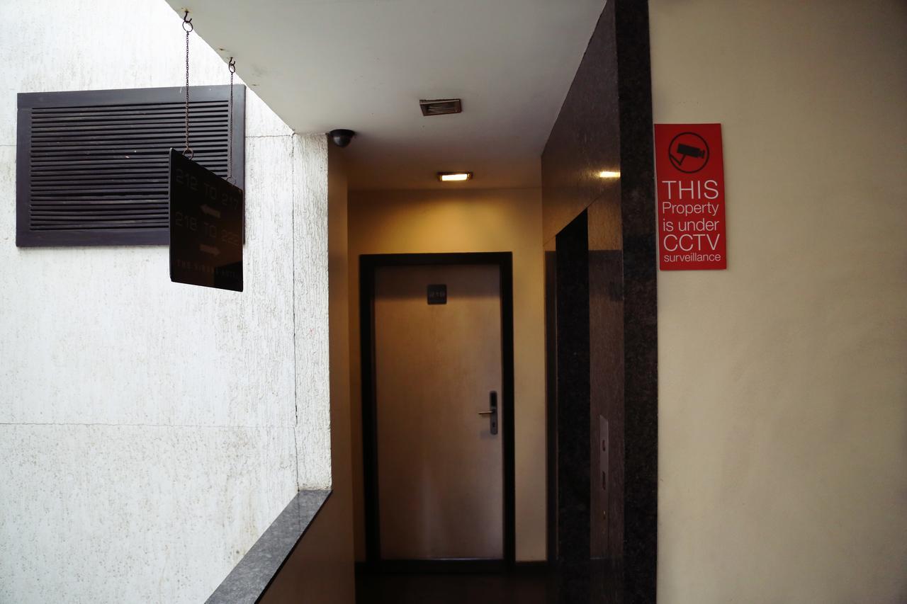 The Sirona Hotel Pune Extérieur photo